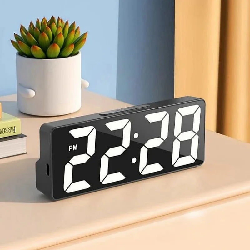 Despertador Digital com Controle de Voz
